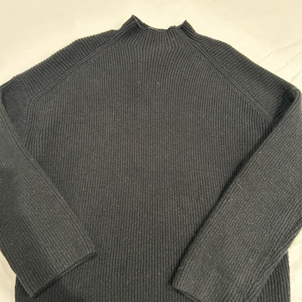 Abercrombie & Fitch Women's Black Turtleneck Sweater